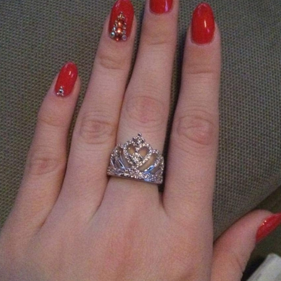 BRAND NEW CROWN RING SIZE 10 - Picture 5 of 5